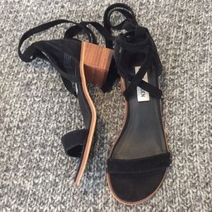 Steve Madden Lace Up Heels (RIZZAA)